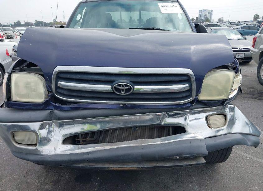 Photo 6 of 2000 Toyota Tundra SR5 V8 (VIN 5TBRT3417YS040547)