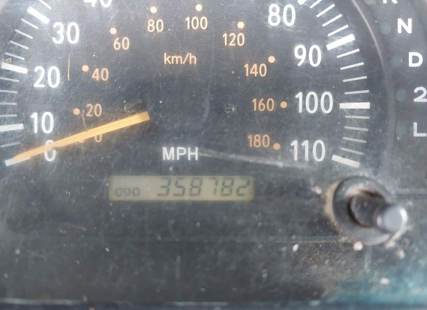 Photo 7 of 2000 Toyota Tundra SR5 V8 (VIN 5TBRT3417YS040547)