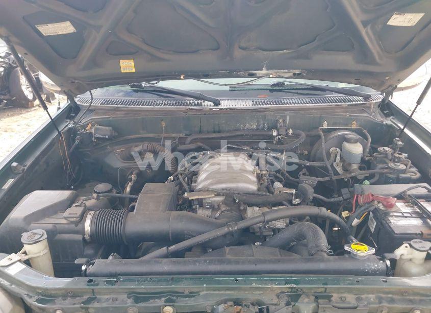 Photo 10 of 2000 Toyota Tundra SR5 V8 (VIN 5TBRT3417YS052939)