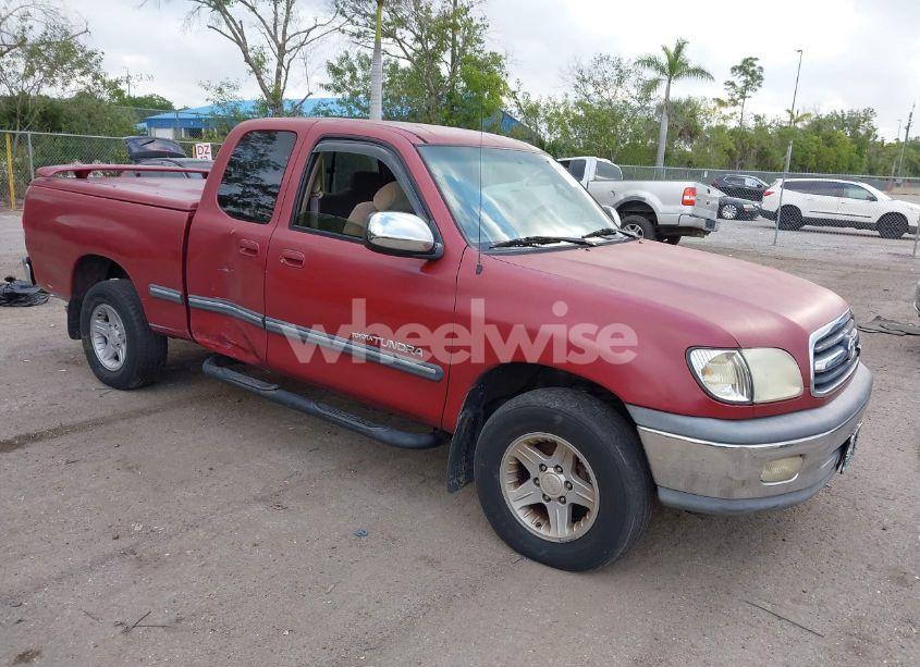 2000 Toyota Tundra SR5 V8 (VIN 5TBRT3417YS053962) main photo