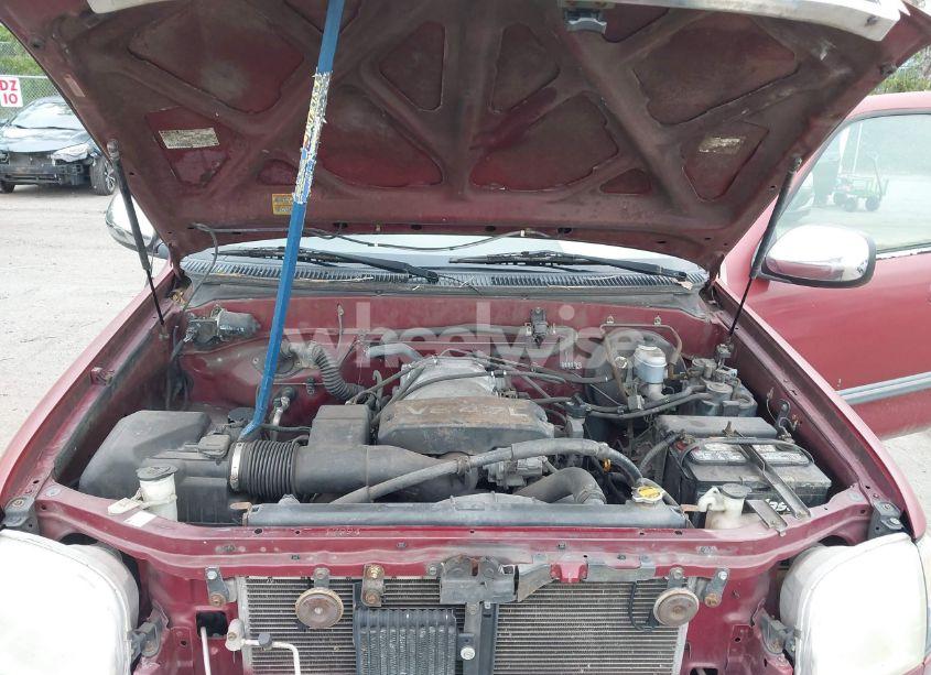 Photo 10 of 2000 Toyota Tundra SR5 V8 (VIN 5TBRT3417YS053962)