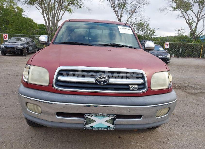 Photo 13 of 2000 Toyota Tundra SR5 V8 (VIN 5TBRT3417YS053962)