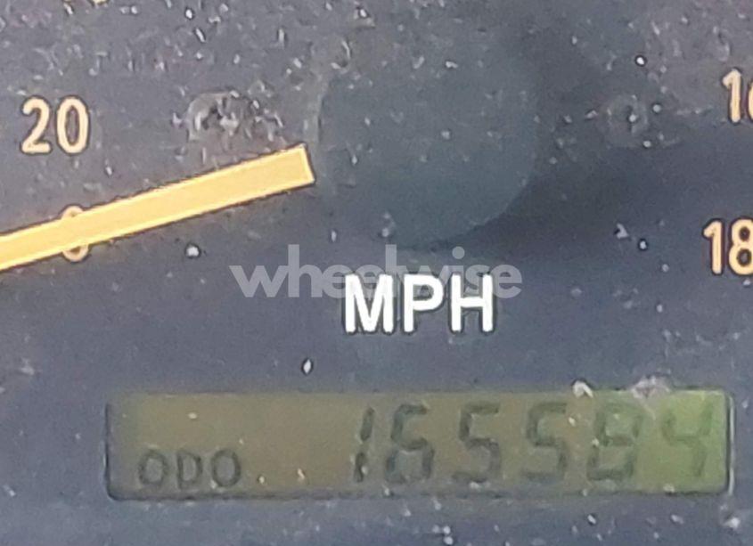 Photo 16 of 2000 Toyota Tundra SR5 V8 (VIN 5TBRT3417YS053962)