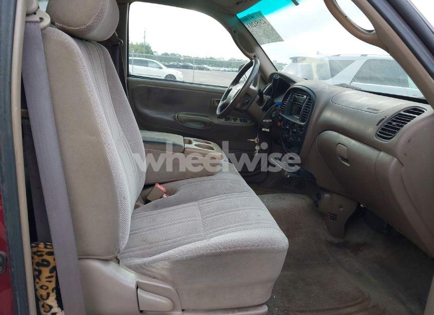 Photo 5 of 2000 Toyota Tundra SR5 V8 (VIN 5TBRT3417YS053962)