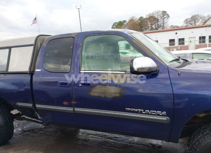 Photo 13 of 2000 Toyota Tundra SR5 V8 (VIN 5TBRT3417YS061009)