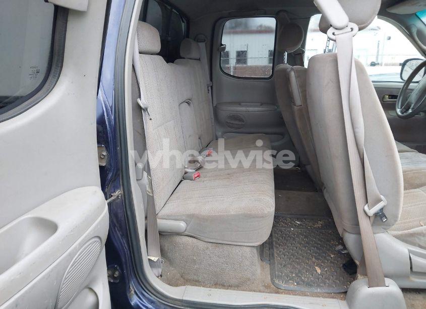 Photo 8 of 2000 Toyota Tundra SR5 V8 (VIN 5TBRT3417YS061009)