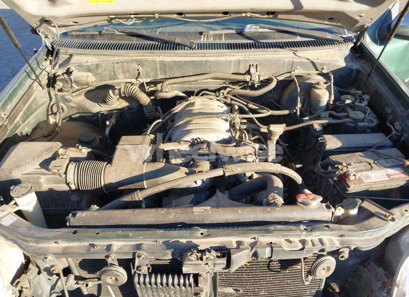 Photo 10 of 2000 Toyota Tundra SR5 V8 (VIN 5TBRT3417YS120821)