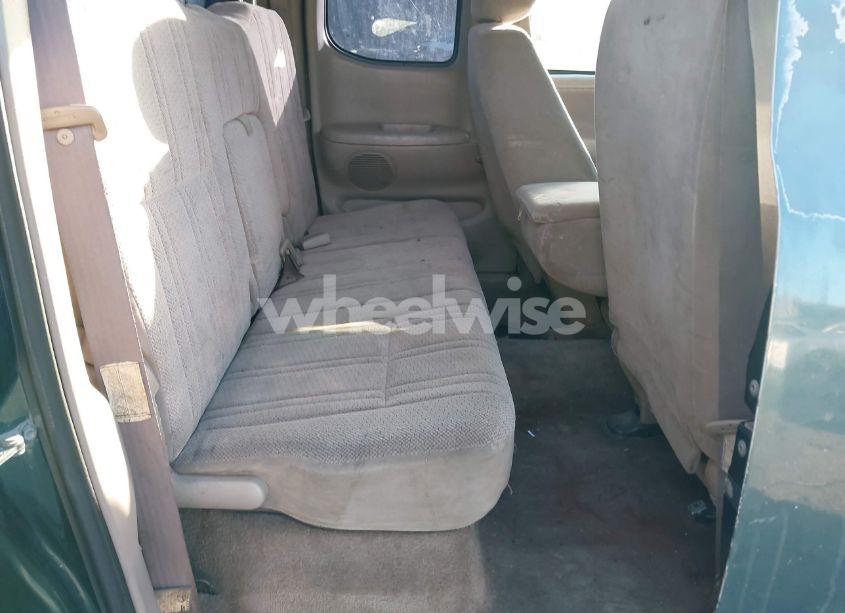 Photo 8 of 2000 Toyota Tundra SR5 V8 (VIN 5TBRT3417YS120821)