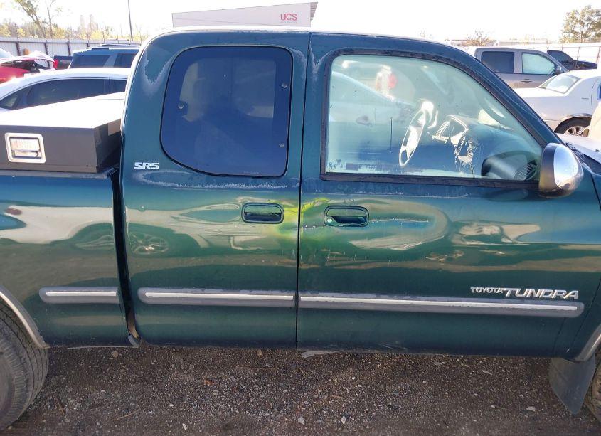 Photo 13 of 2003 Toyota Tundra SR5 V8 (VIN 5TBRT34183S432087)
