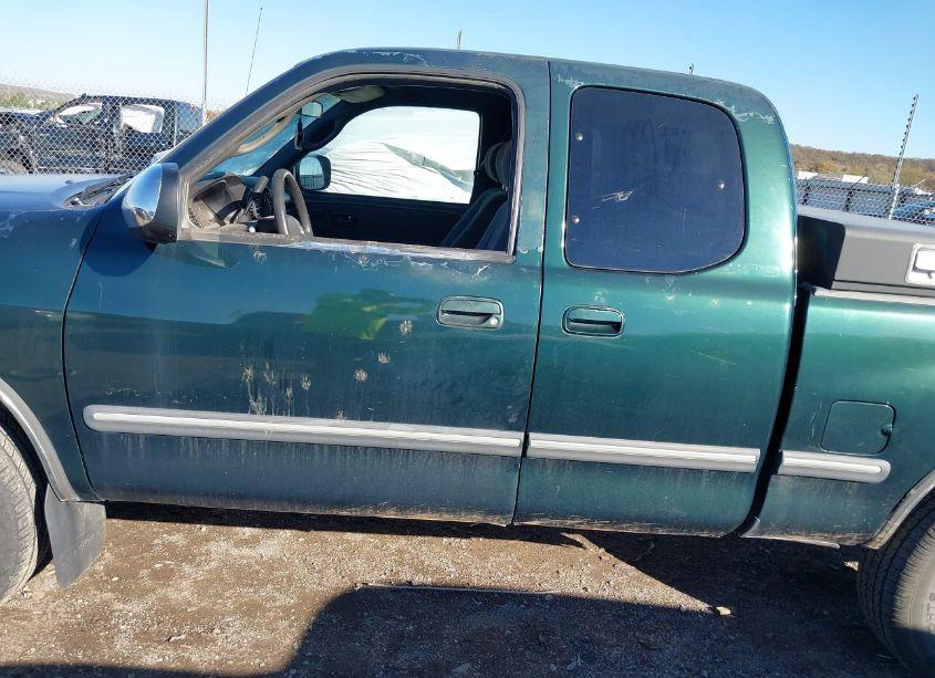 Photo 14 of 2003 Toyota Tundra SR5 V8 (VIN 5TBRT34183S432087)
