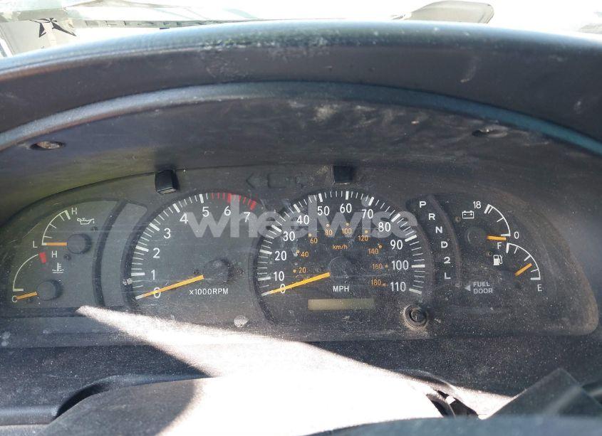 Photo 7 of 2004 Toyota Tundra SR5 V8 (VIN 5TBRT34184S445763)