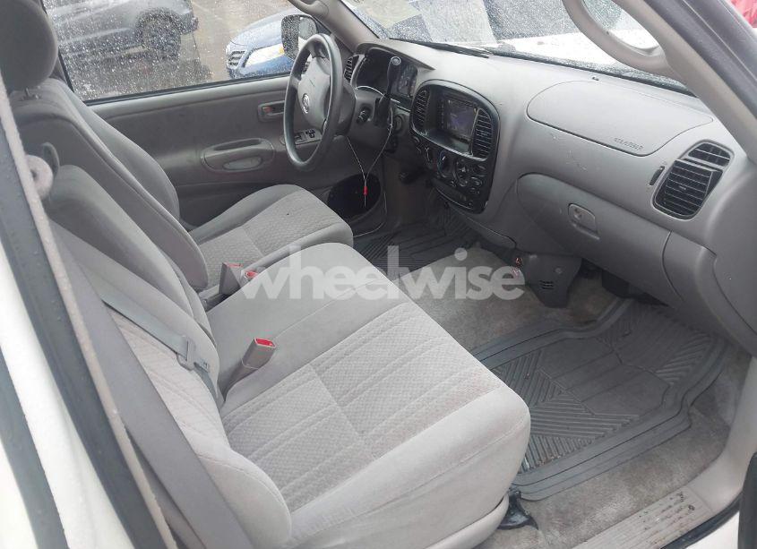 Photo 5 of 2006 Toyota Tundra SR5 V8 (VIN 5TBRT34186S480967)