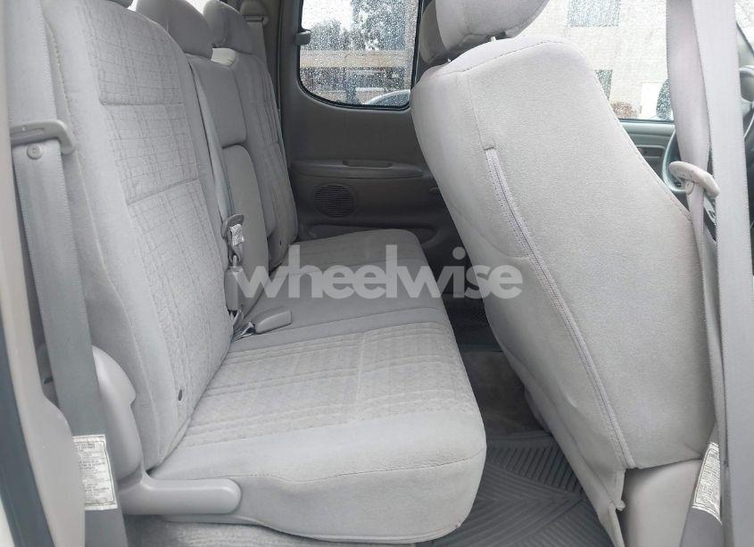 Photo 8 of 2006 Toyota Tundra SR5 V8 (VIN 5TBRT34186S480967)