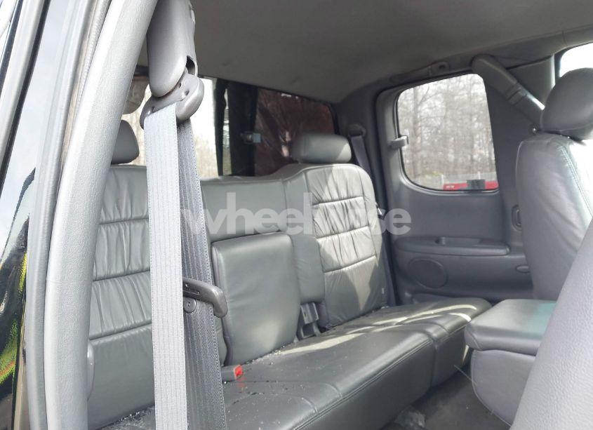 Photo 8 of 2003 Toyota Tundra SR5 V8 (VIN 5TBRT34193S369081)