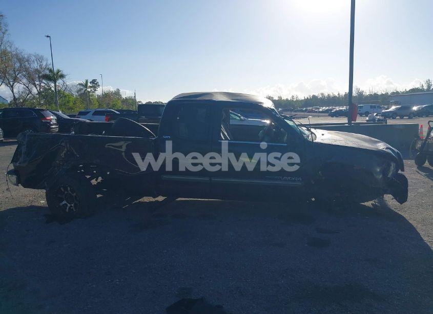 Photo 12 of 2003 Toyota Tundra SR5 V8 (VIN 5TBRT34193S394952)