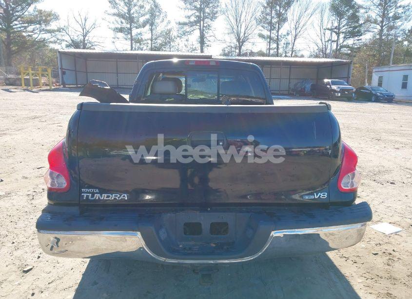Photo 17 of 2003 Toyota Tundra SR5 V8 (VIN 5TBRT34193S439548)