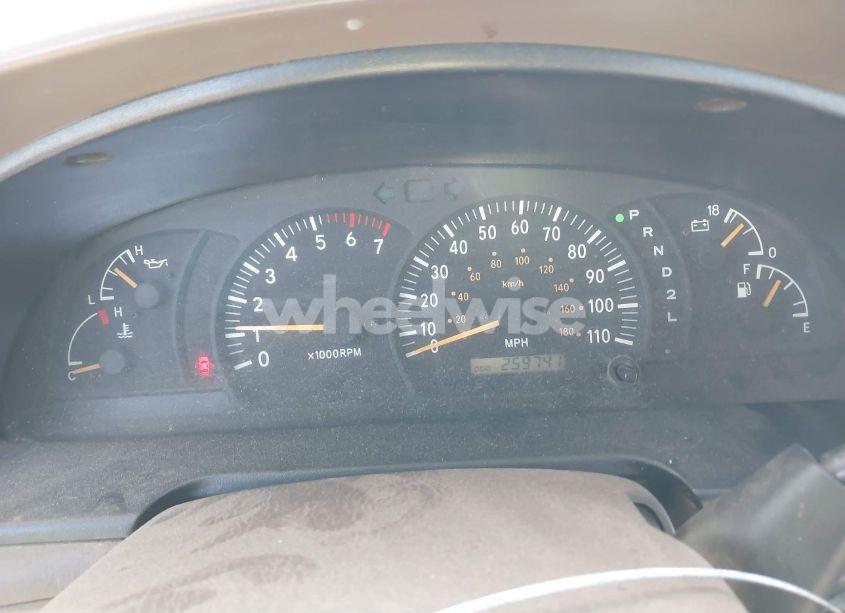 Photo 7 of 2000 Toyota Tundra SR5 V8 (VIN 5TBRT3419YS054661)