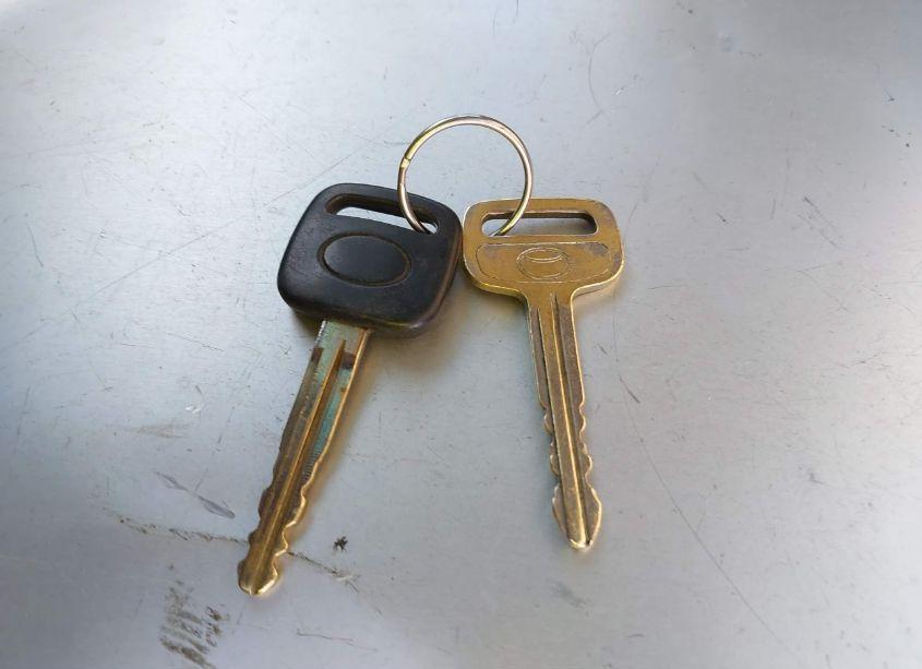 Photo 11 of 2000 Toyota Tundra SR5 V8 (VIN 5TBRT3419YS067667)