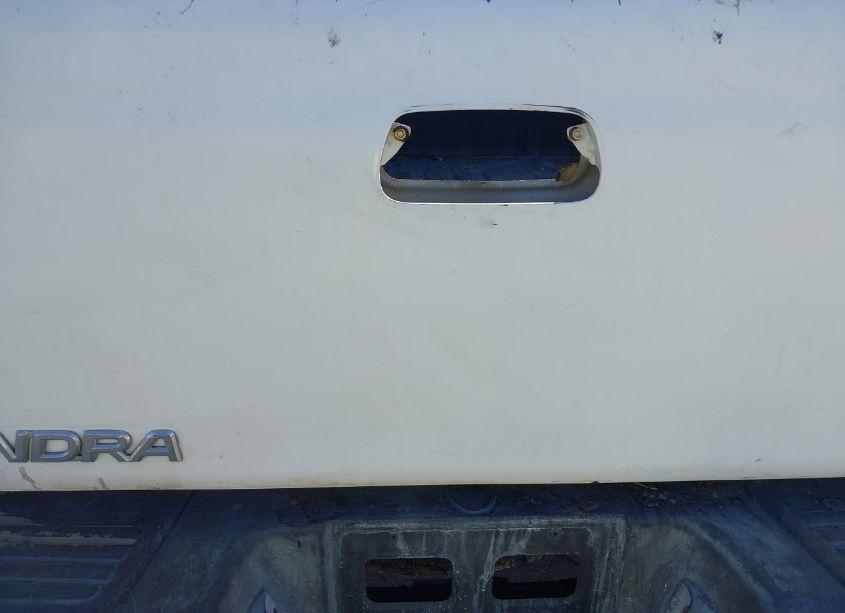 Photo 12 of 2000 Toyota Tundra SR5 V8 (VIN 5TBRT3419YS067667)