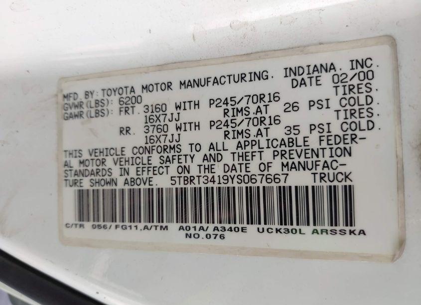 Photo 9 of 2000 Toyota Tundra SR5 V8 (VIN 5TBRT3419YS067667)