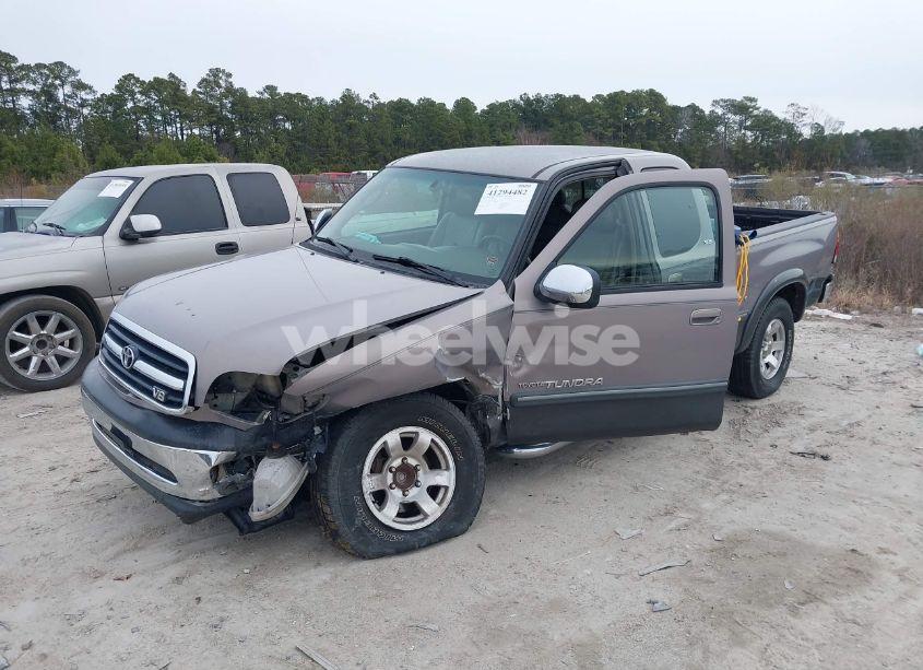 Photo 2 of 2001 Toyota Tundra SR5 V8 (VIN 5TBRT341X1S150479)