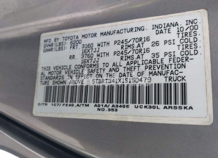 Photo 9 of 2001 Toyota Tundra SR5 V8 (VIN 5TBRT341X1S150479)