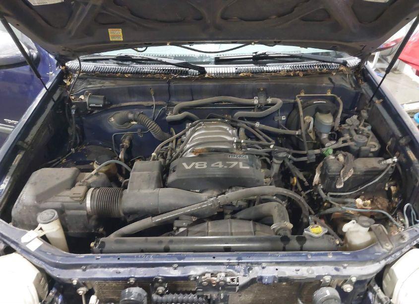 Photo 10 of 2001 Toyota Tundra SR5 V8 (VIN 5TBRT341X1S170313)