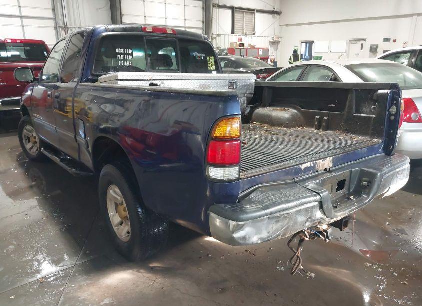 Photo 3 of 2001 Toyota Tundra SR5 V8 (VIN 5TBRT341X1S170313)