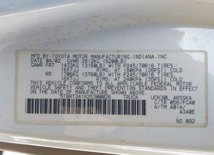 Photo 9 of 2002 Toyota Tundra SR5 V8 (VIN 5TBRT341X2S300026)