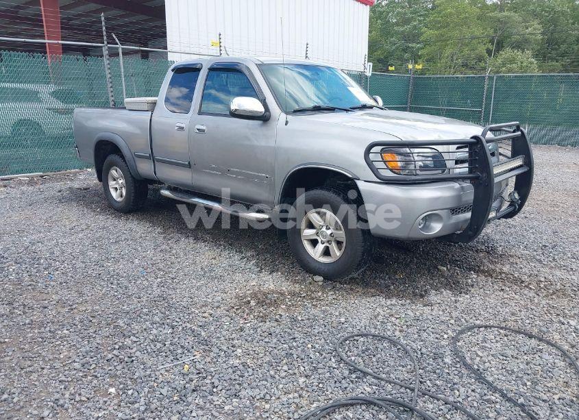 2006 Toyota Tundra SR5 V8 (VIN 5TBRT341X6S482073) main photo