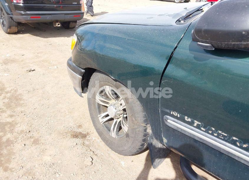 Photo 6 of 2000 Toyota Tundra SR5 V8 (VIN 5TBRT341XYS048349)