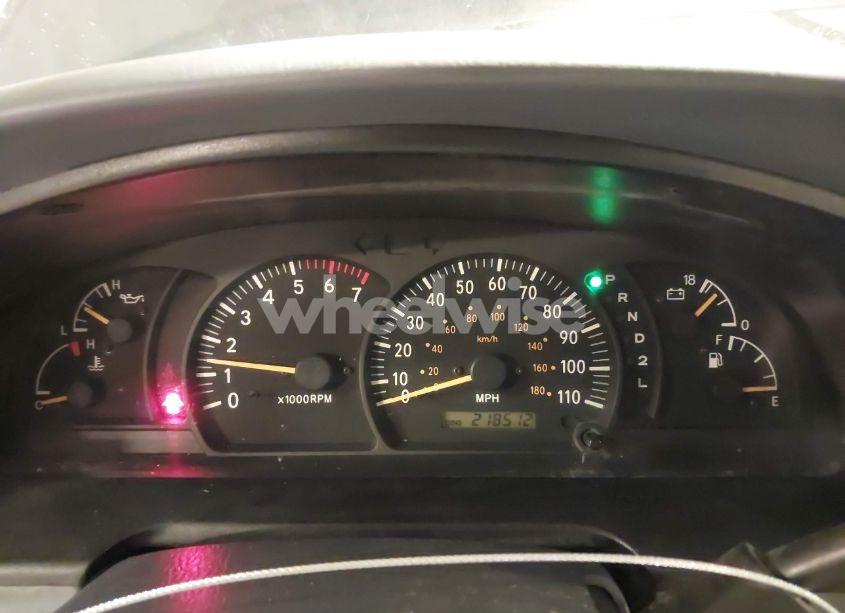 Photo 7 of 2000 Toyota Tundra SR5 V8 (VIN 5TBRT341XYS066351)