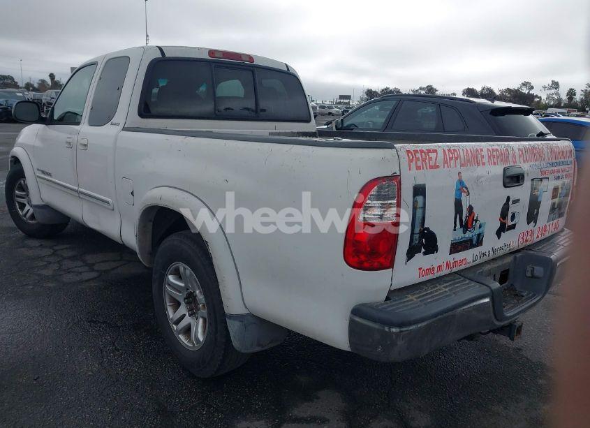 Photo 3 of 2005 Toyota Tundra LTD V8 (VIN 5TBRT38105S456607)