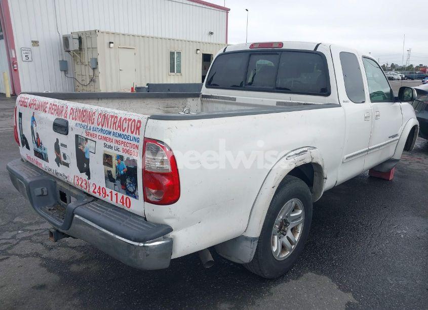 Photo 4 of 2005 Toyota Tundra LTD V8 (VIN 5TBRT38105S456607)