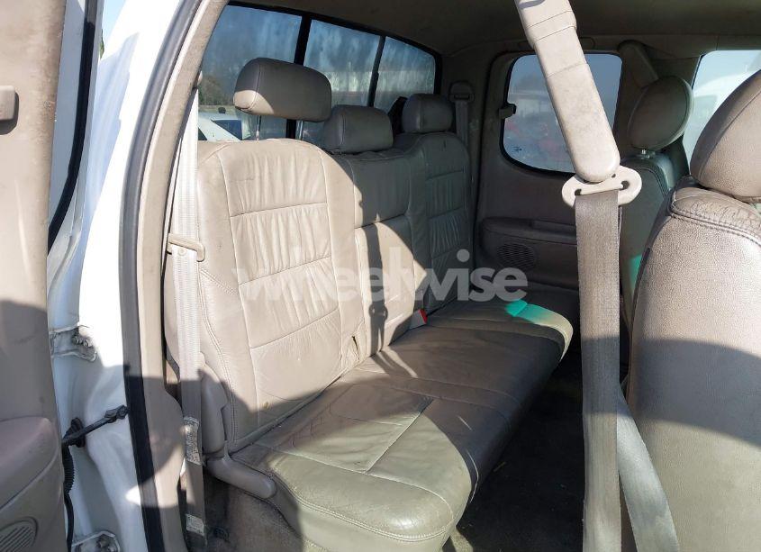 Photo 8 of 2005 Toyota Tundra LTD V8 (VIN 5TBRT38105S456607)