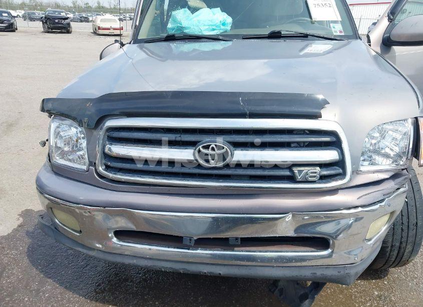 Photo 10 of 2001 Toyota Tundra LTD V8 (VIN 5TBRT38121S185270)