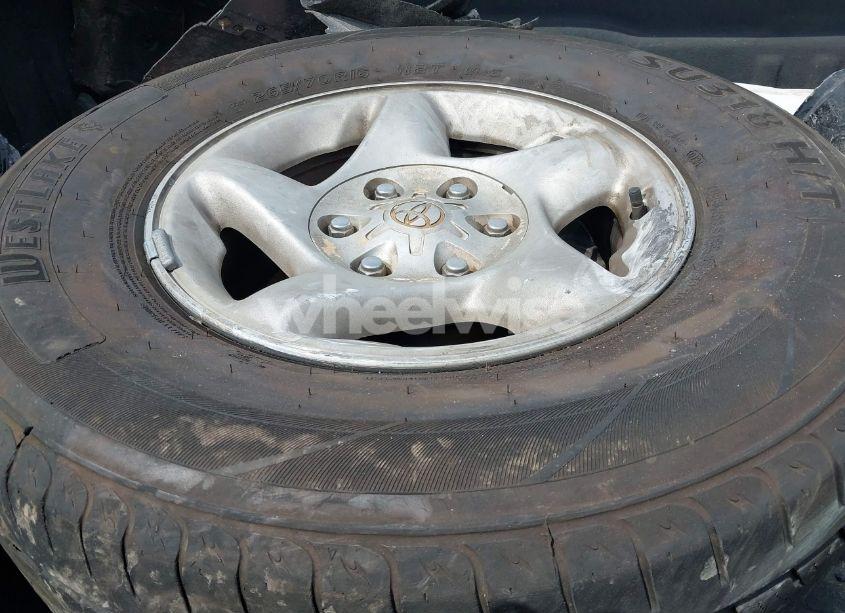 Photo 12 of 2001 Toyota Tundra LTD V8 (VIN 5TBRT38121S185270)