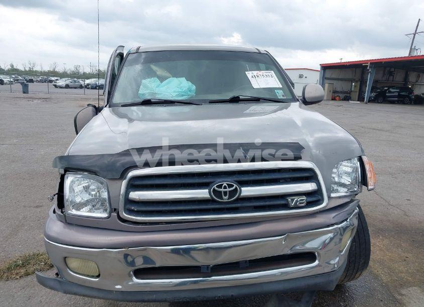 Photo 13 of 2001 Toyota Tundra LTD V8 (VIN 5TBRT38121S185270)