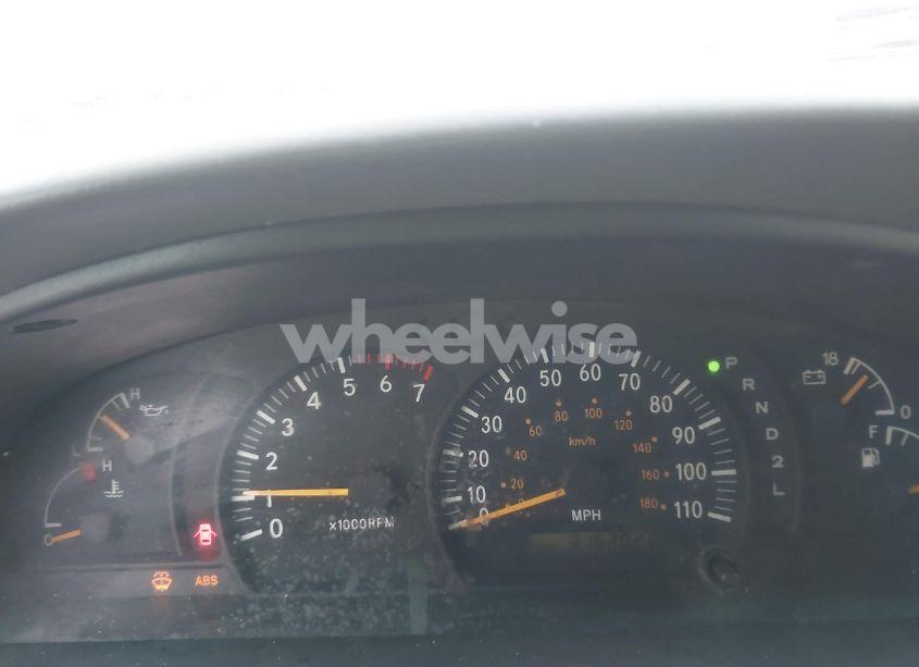 Photo 7 of 2001 Toyota Tundra LTD V8 (VIN 5TBRT38121S210555)