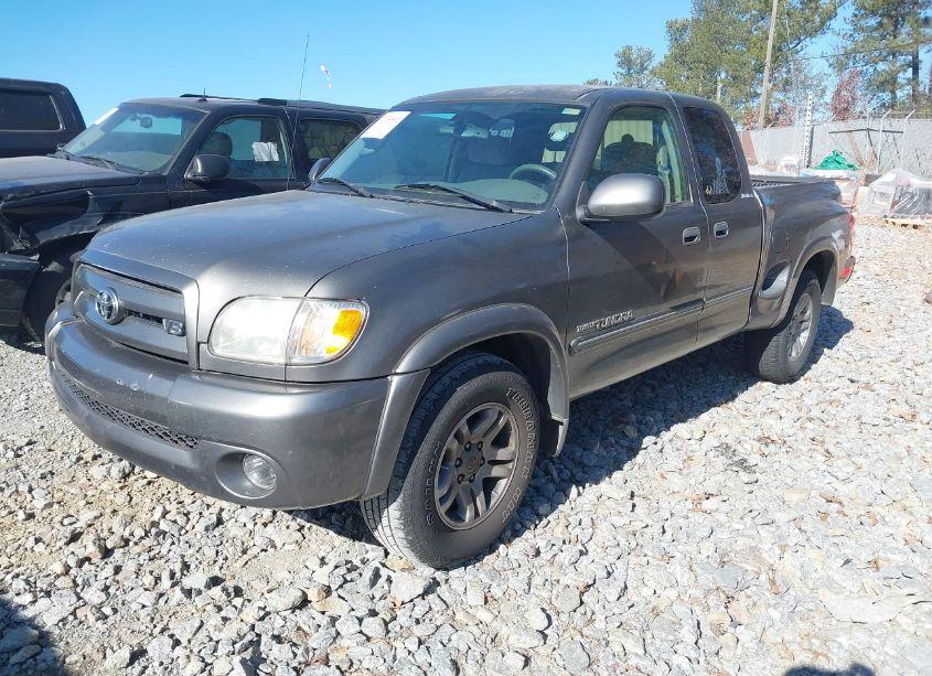 Photo 2 of 2003 Toyota Tundra LIMITED V8 (VIN 5TBRT38133S439216)