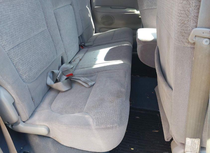 Photo 8 of 2003 Toyota Tundra LIMITED V8 (VIN 5TBRT38133S439216)