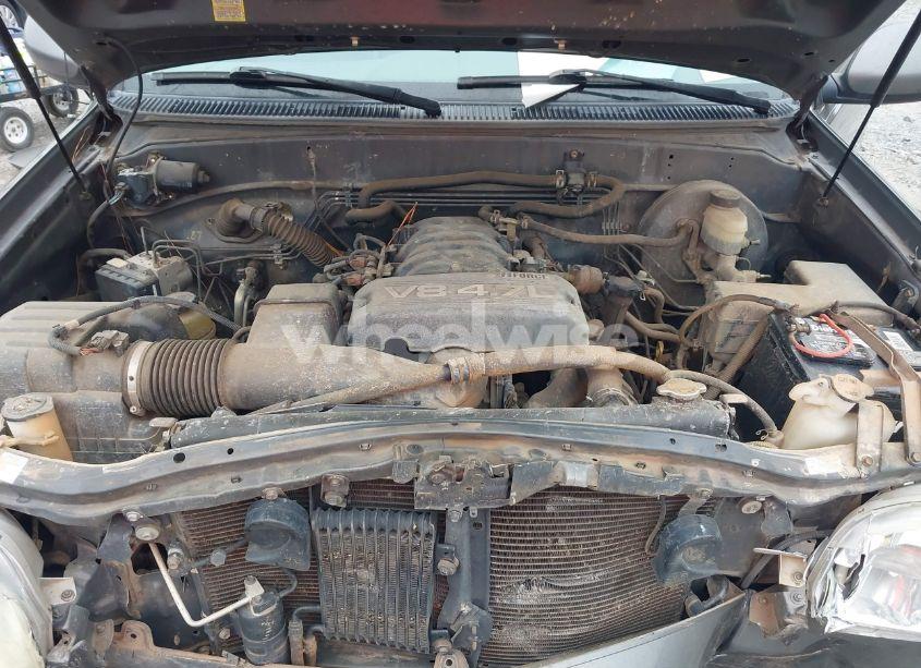 Photo 10 of 2005 Toyota Tundra LTD V8 (VIN 5TBRT38135S457430)