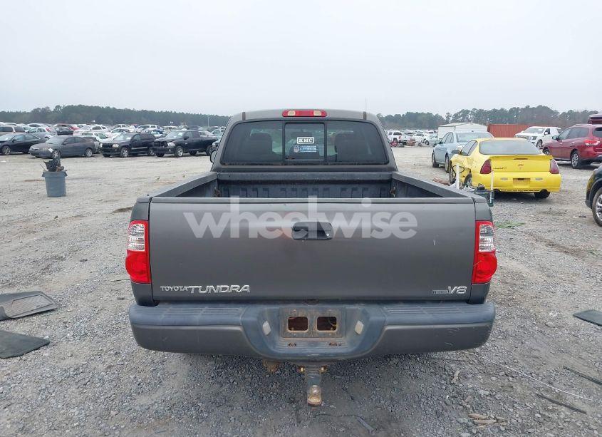 Photo 17 of 2005 Toyota Tundra LTD V8 (VIN 5TBRT38135S457430)