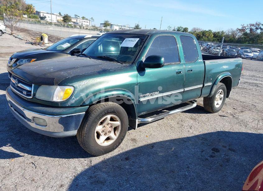 Photo 2 of 2001 Toyota Tundra LTD V8 (VIN 5TBRT38151S135074)