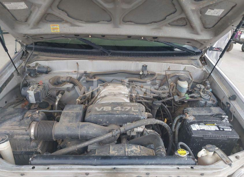 Photo 10 of 2002 Toyota Tundra LTD V8 (VIN 5TBRT38172S234139)
