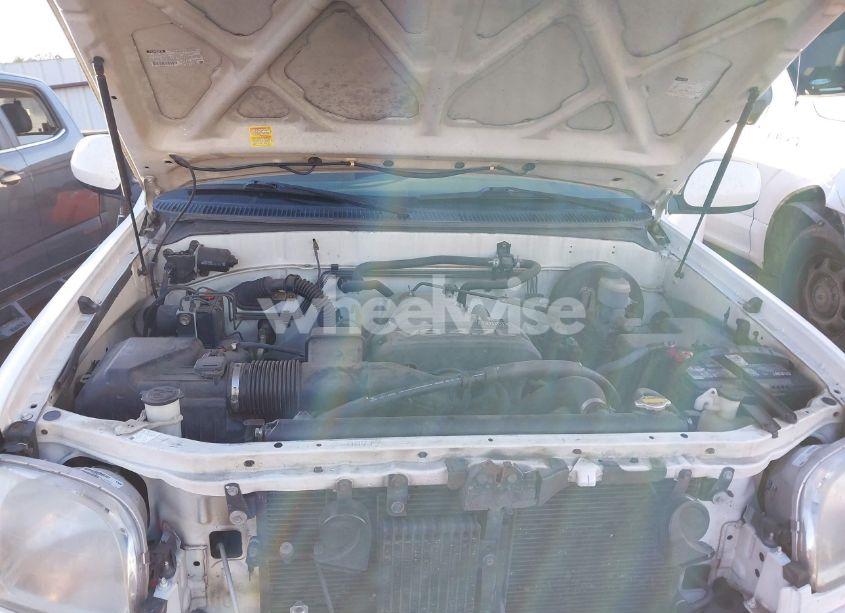 Photo 10 of 2003 Toyota Tundra LTD V8 (VIN 5TBRT38173S373673)