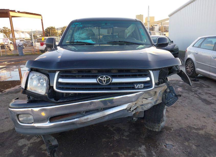 Photo 12 of 2000 Toyota Tundra LTD V8 (VIN 5TBRT3817YS042163)