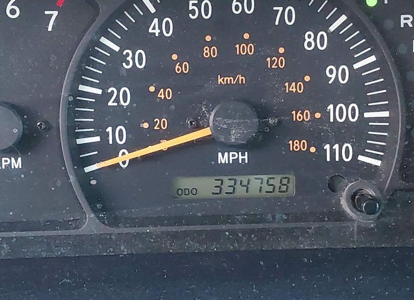 Photo 15 of 2000 Toyota Tundra LTD V8 (VIN 5TBRT3817YS042163)