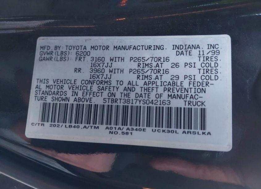 Photo 9 of 2000 Toyota Tundra LTD V8 (VIN 5TBRT3817YS042163)