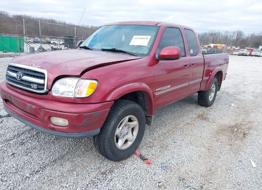 Photo 2 of 2000 Toyota Tundra LTD V8 (VIN 5TBRT381XYS098520)